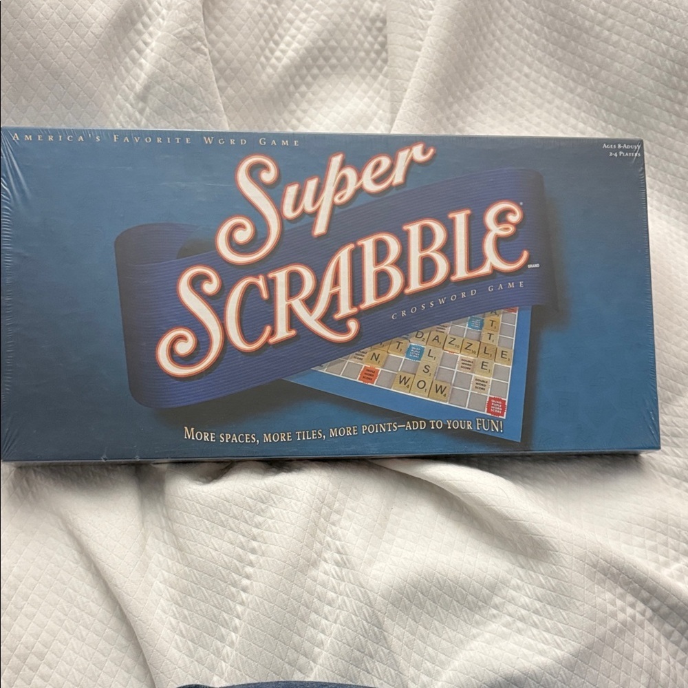 Super Scrabble Board Game Brand New Sealed (Rare!) First Edition Release 2004